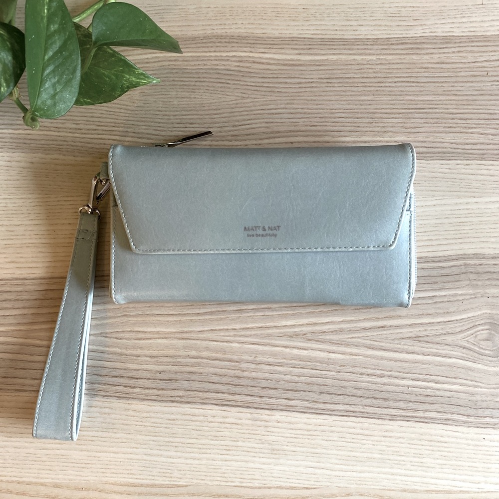 Matt & Nat vegan leather wallet or wristlet